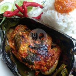 Nasi Pepes Ayam Berempah (dada)