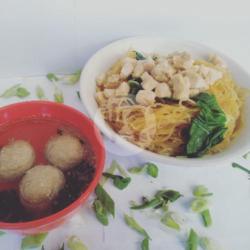 Bihun Yamien Baso