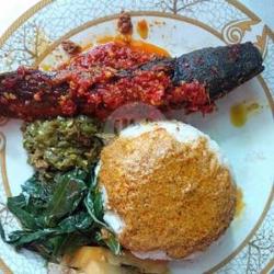 Nasi Ikan Lele Balado Merah