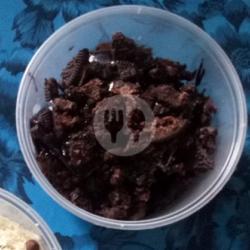 Brownis Coklat Lumer Oreo