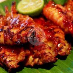 Cumi Utuh Bakar / Goreng