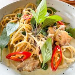 Green Curry Chicken Pasta