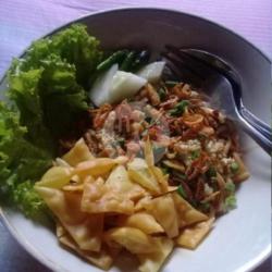 Mie Pangsit Ayam ( Halal)