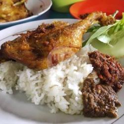 Paha Bebek Goreng   Nasi