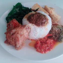 Nasi Padang Ayam Goreng