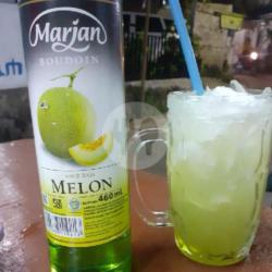 Es Kelapa Muda Rasa Melon