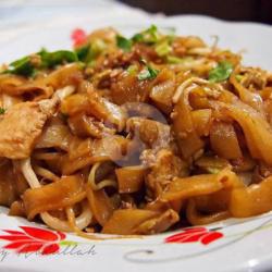 Kue Tiaw Goreng / Rebus