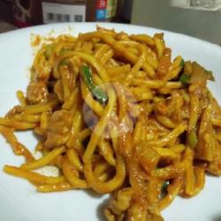 Mie Goreng Kebuli Box/ Curry Noodle Spicy