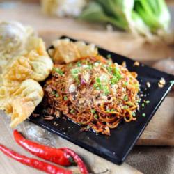 Mie Ambyar Goreng   Es Teh