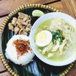 Soto Daging Ayam Nasi