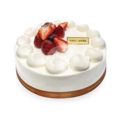 Signature Fresh Cream Cake No. 3