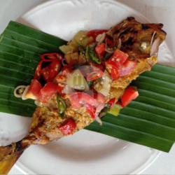 Ikan Kembung Bakar Bumbu Matah