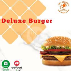 Deluxe Cheese Burger