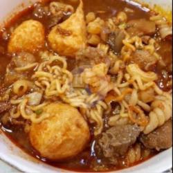 Seblak Seafood Dumpling Ayam