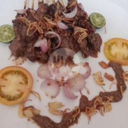 Sate Daging Kambing Tanpa Lemak Bumbu Kacang