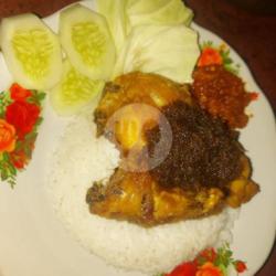 Ayam Dada Bawah   Nasi