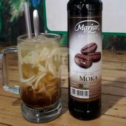 Es Kelapa Muda Sirup Moca