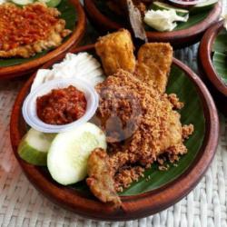 Nasi Ayam Geprek Mantap