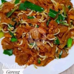 Kwetiau Goreng Kampung