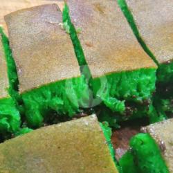 Martabak Manis Pandan Coklat Susu