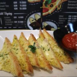 Garlic Bread Cheese