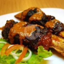 Iga Bakar Bumbu Kacang   Nasi