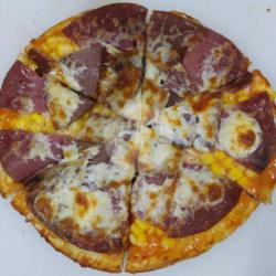 Pizza Smoke Beef Papan