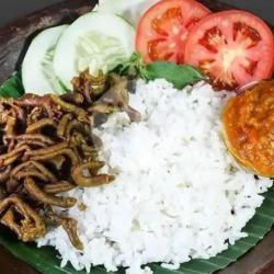 Nasi Penyetan Usus Gratis Minuman