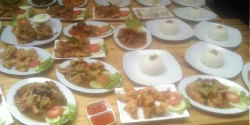 Chinese Food Bang Andri, Radio Dalam, Bank UOB