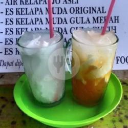 Promo Es Kelapa Gula Merah/putih Beli 10 Gratis 2
