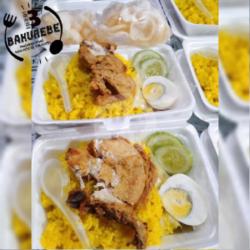 Nasi Kuning Manado - Ayam Geprek (tanpa Sambal)