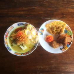 Lontong Medan (paket Ayam Goreng Bumbu, Telur Balado, Perkedel, Bakwan)