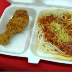 Spaghetti Bolognese   Fried Chicken