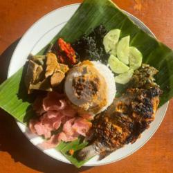 Nasi Padang Ikan Nila Bakar