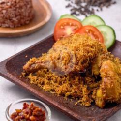 Sayap Goreng Serundeng   Lalaban   Sambal