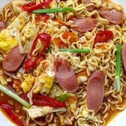 Mie Goreng Sepesial Sosis