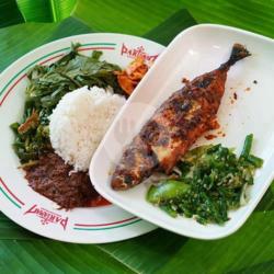 Nasi Ikan Bakar Selar
