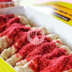 Pisang Crispy Tiramisu Crumble Red Velvet