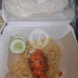 Indomie Goreng Iga Bakar Pedas Manis