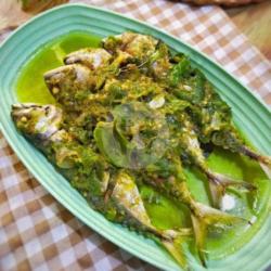 Ikan Goreng Cabe Ijo