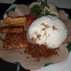 Penyetan Tahu Tempe