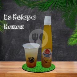 Es Kelapa Sirup Nanas