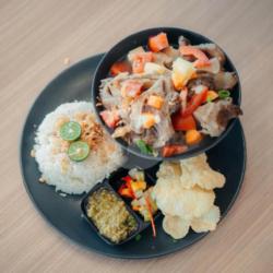 Sop Buntut Cabe Ijo