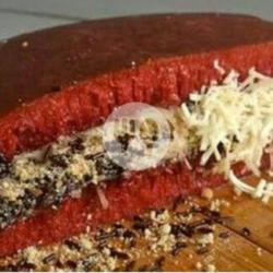 Red Velved Pisang Campur