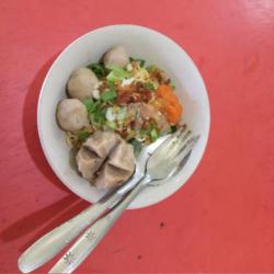 Indomie Mi Goreng Bakso Urat Bakso Kecil