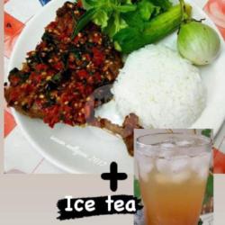 Nasi Bebek Sambal Kemangi   Ice Tea