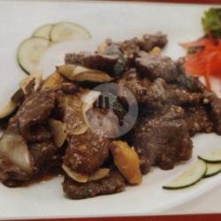 Tumis Sapi Dengan Saus Sate