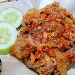 Ayam Krispy Geprek Cobek