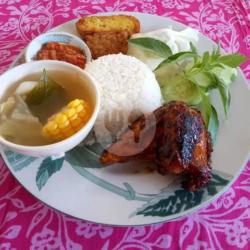 Nasi Timbel Ayam Bakar