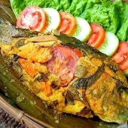 Pepes Ikan Bawal Kemangi